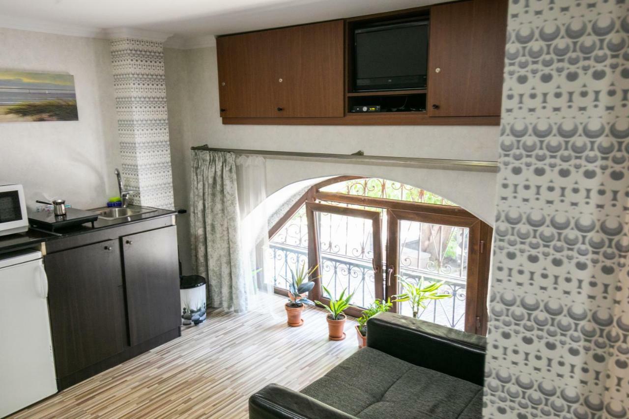 Hb Apartments Akhvelediani II Tbilisi Esterno foto