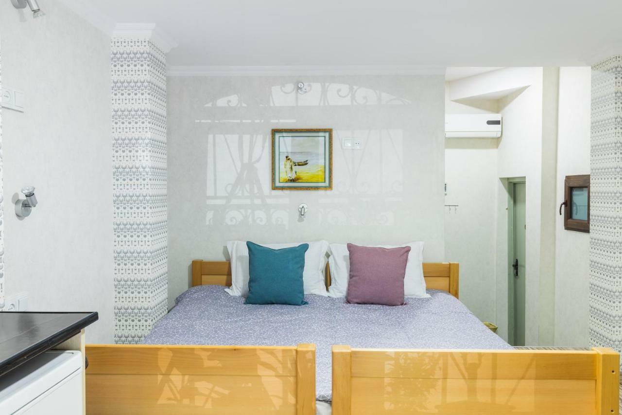 Hb Apartments Akhvelediani II Tbilisi Esterno foto